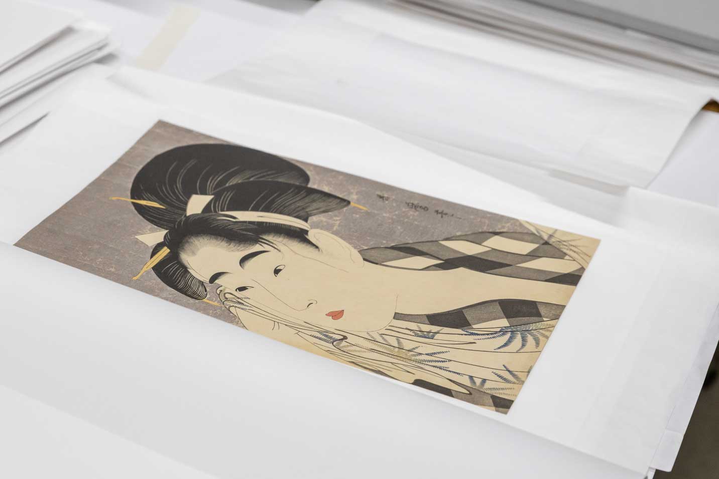喜多川歌麿の美人画も、直接見せてもらえます