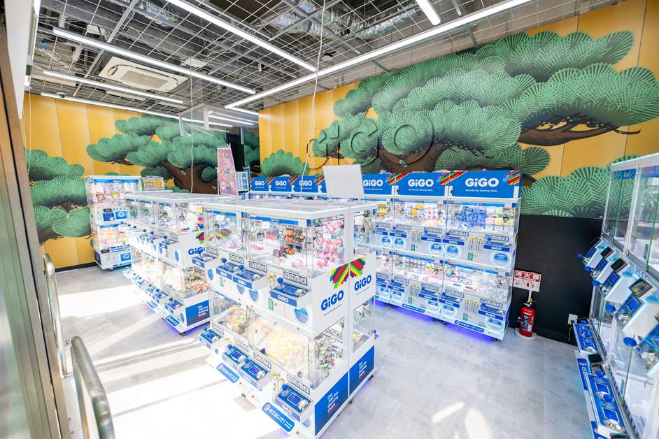日本の伝統美術にも触れられる店内