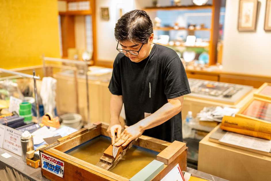 多くの料理人に愛される大阪府堺市周辺で生産されている堺打刃物の包丁