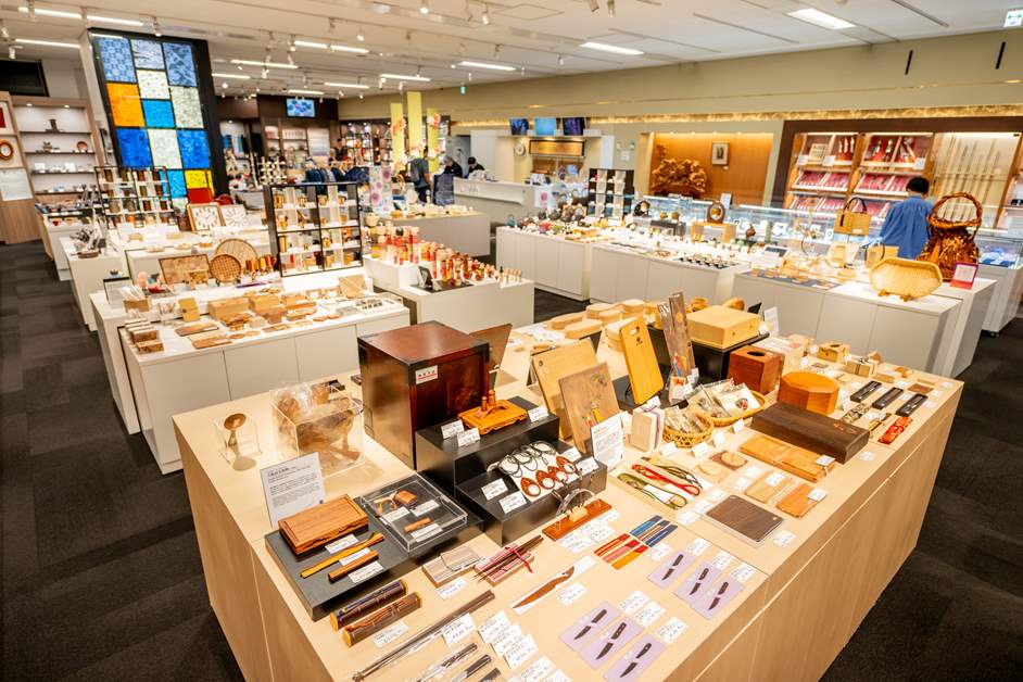 店内は約450平米の広さ