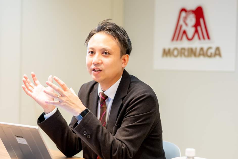 コーポレートコミュニケーション部の渡辺啓太さん