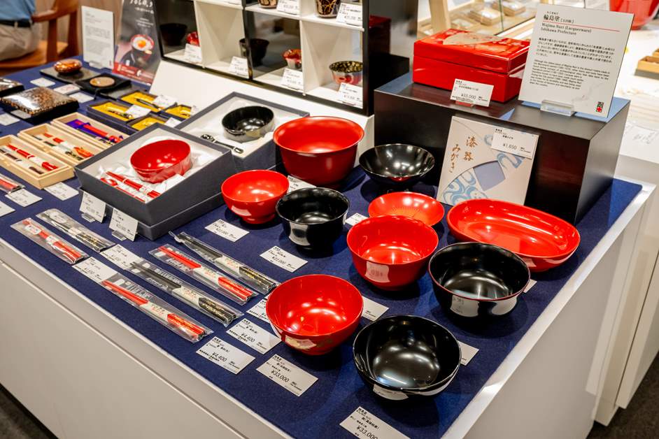 石川県輪島市で作られている輪島塗