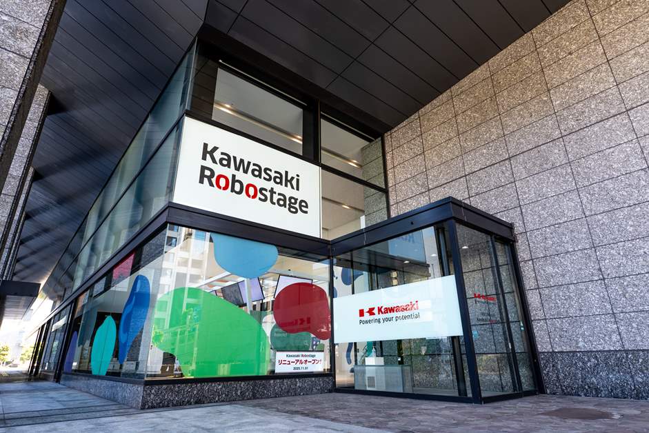 トレードピアお台場はフジテレビ本社ビルの横