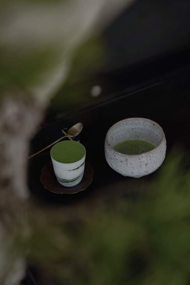 「抹茶ティラミス」と煎茶のセット