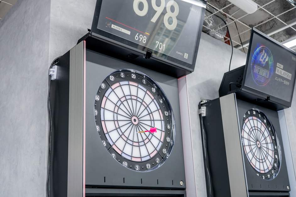 世代や国籍を超えて、同じ空間でゲームを楽しむことができる