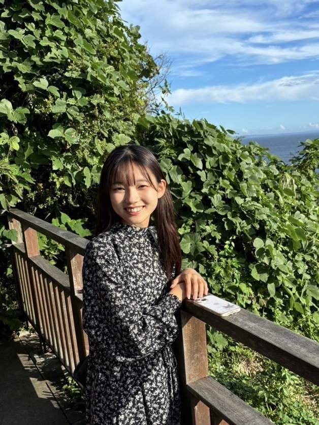 丹羽花英（にわ　はな）東京大学　経済学部　3年