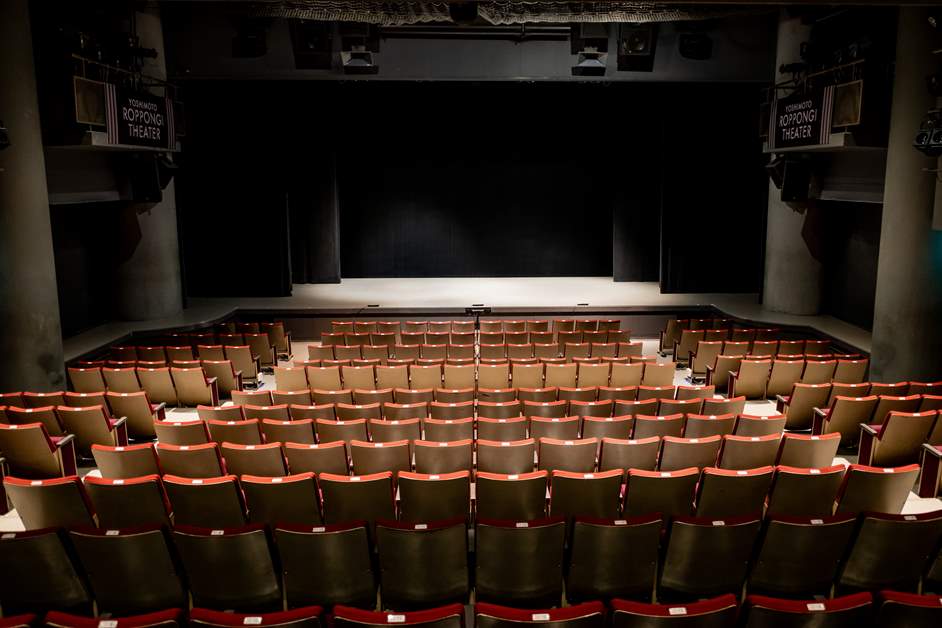 公演中の写真・動画の撮影や録音は原則禁止（公演によっては写真撮影OKの場合もあります）
