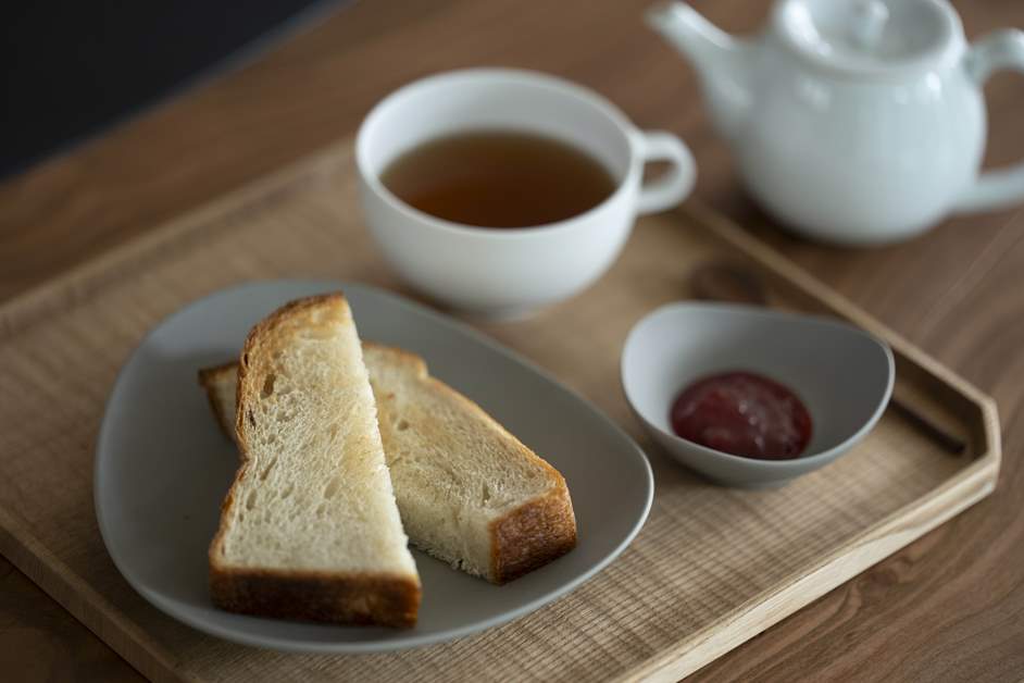 ジャムを添えたトースト お茶付